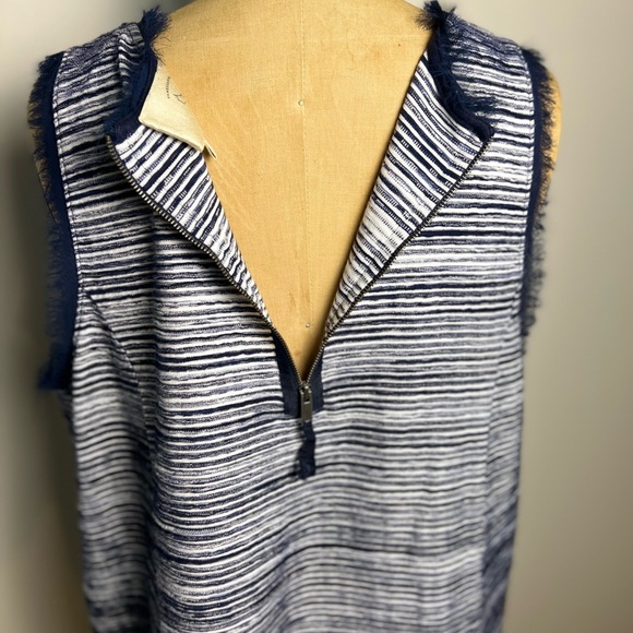 Anthropologie women’s navy & white sleeveless top with fringe detail xl - Picture 6 of 7